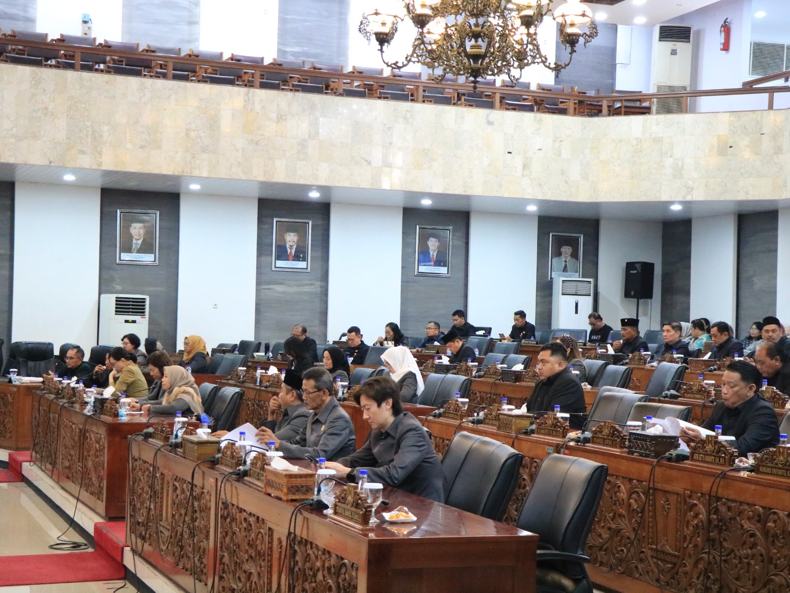 Post Image Rapat Paripurna dengan agenda Persetujuan bersama Penetapan Raperda tentang Anggaran Pendapatan dan Belanja Kota Semarang TA 2026 menjadi Peraturan Daerah APBD Kota Semarang TA 2026