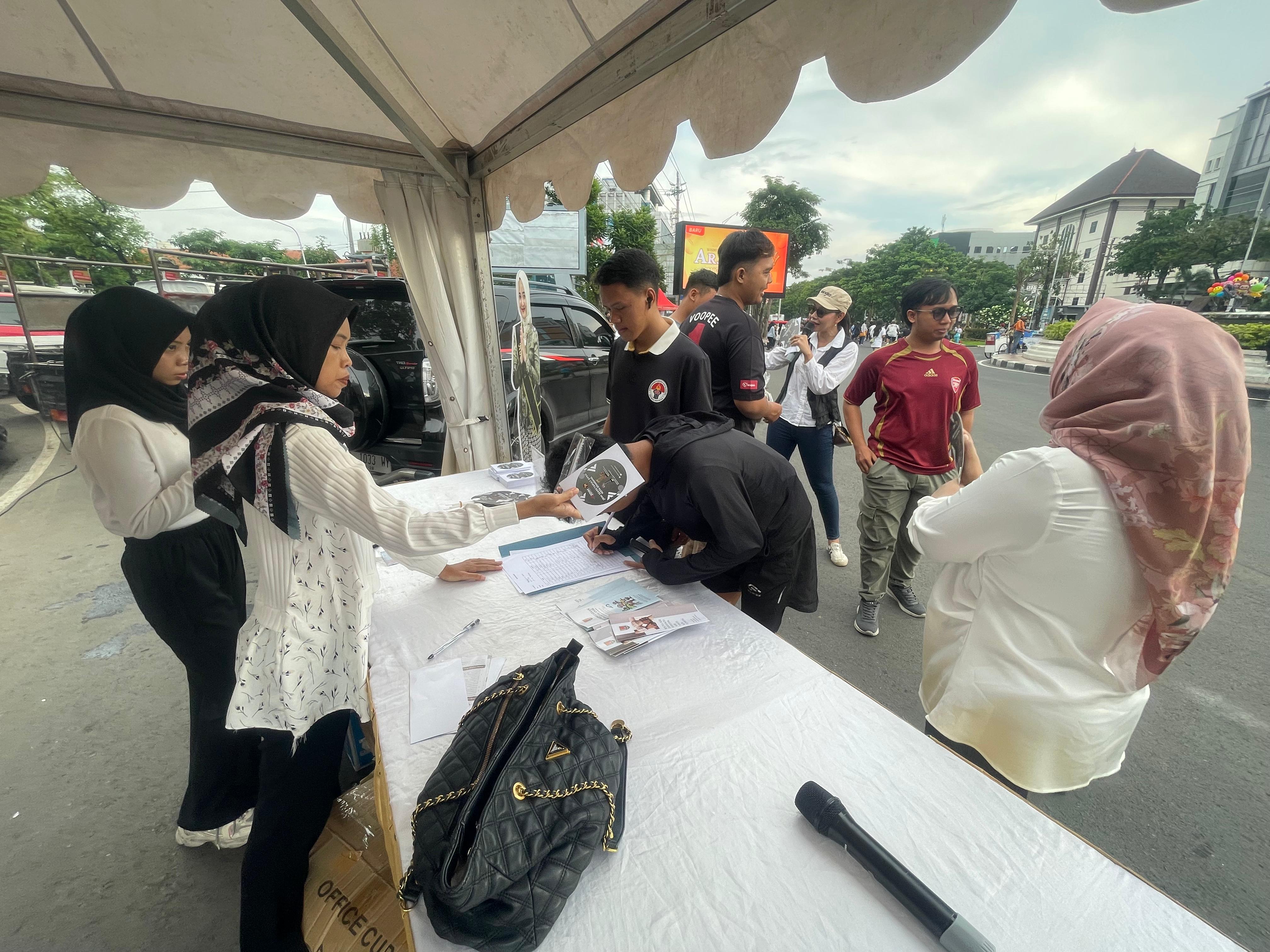 Image Blog Giat Sosialisasi JDIH DPRD Kota Semarang yang bertempat di Jalan Pahlawan CFD Kota Semarang Minggu 01 12 .