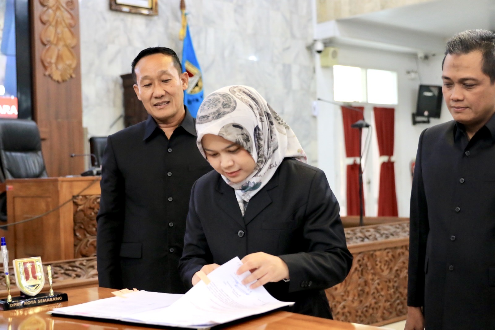 Image Blog Rapat Paripurna dengan agenda Penandatanganan Nota Kesepakatan Rancangan Perubahan Kebijakan Umum Anggaran dan Perubahan Prioritas dan Plafon Anggaran Sementara APBD Kota Semarang TA 2025