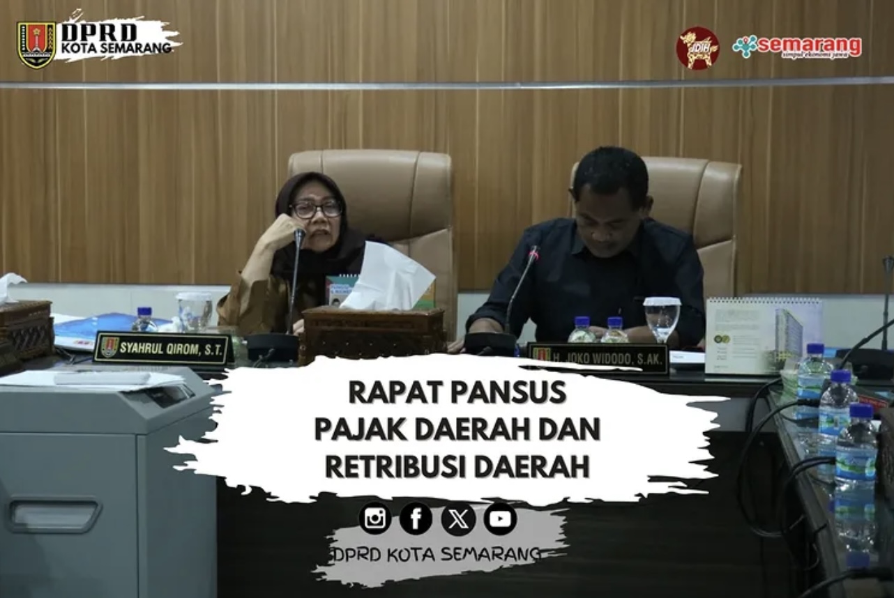 Image Blog Rapat Pansus DPRD membahas Raperda Pajak Daerah dan Retribusi Daerah