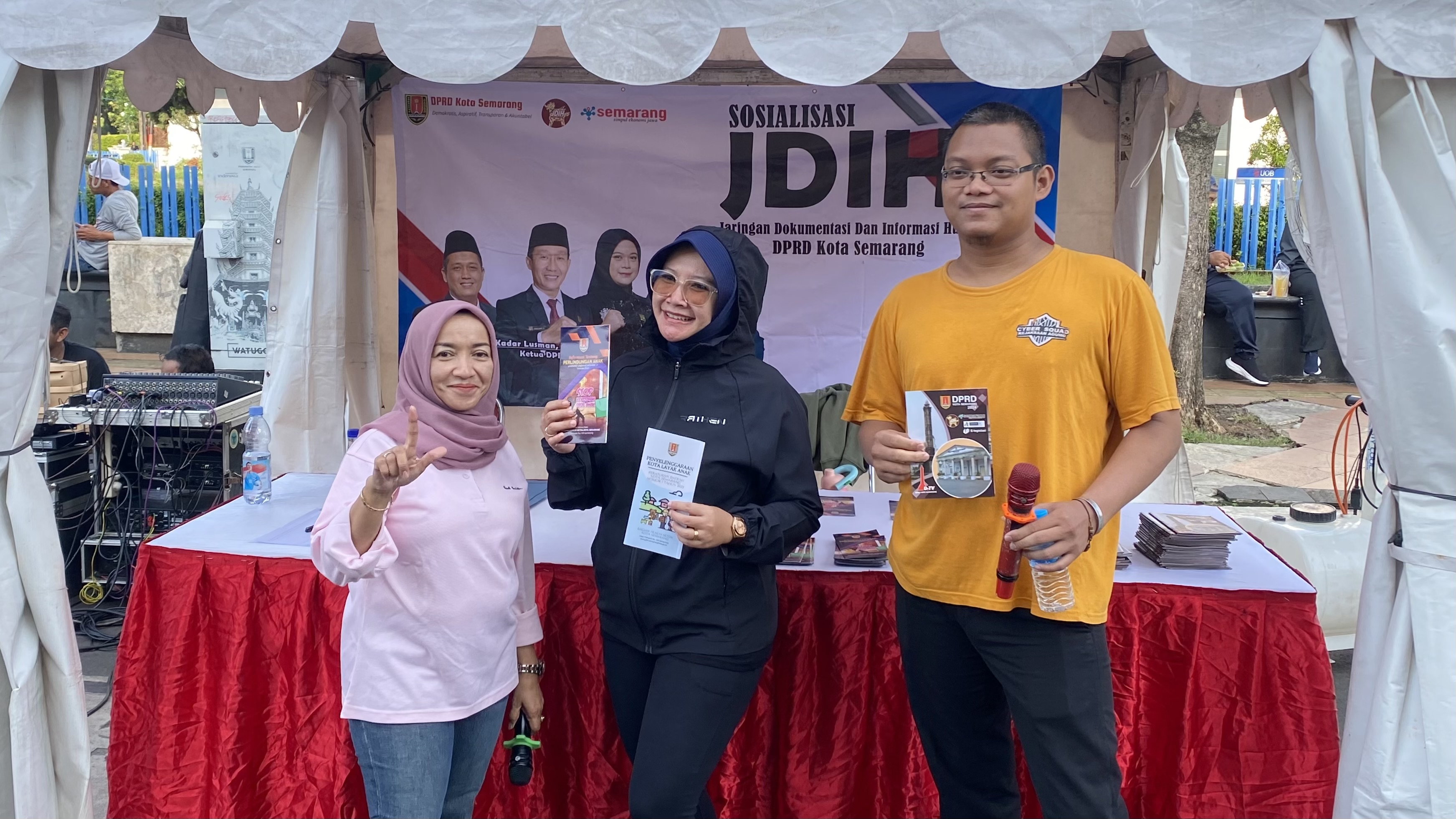 Image Blog Sosialisasi JDIH DPRD Kota Semarang tanggal 26 Oktober 2025