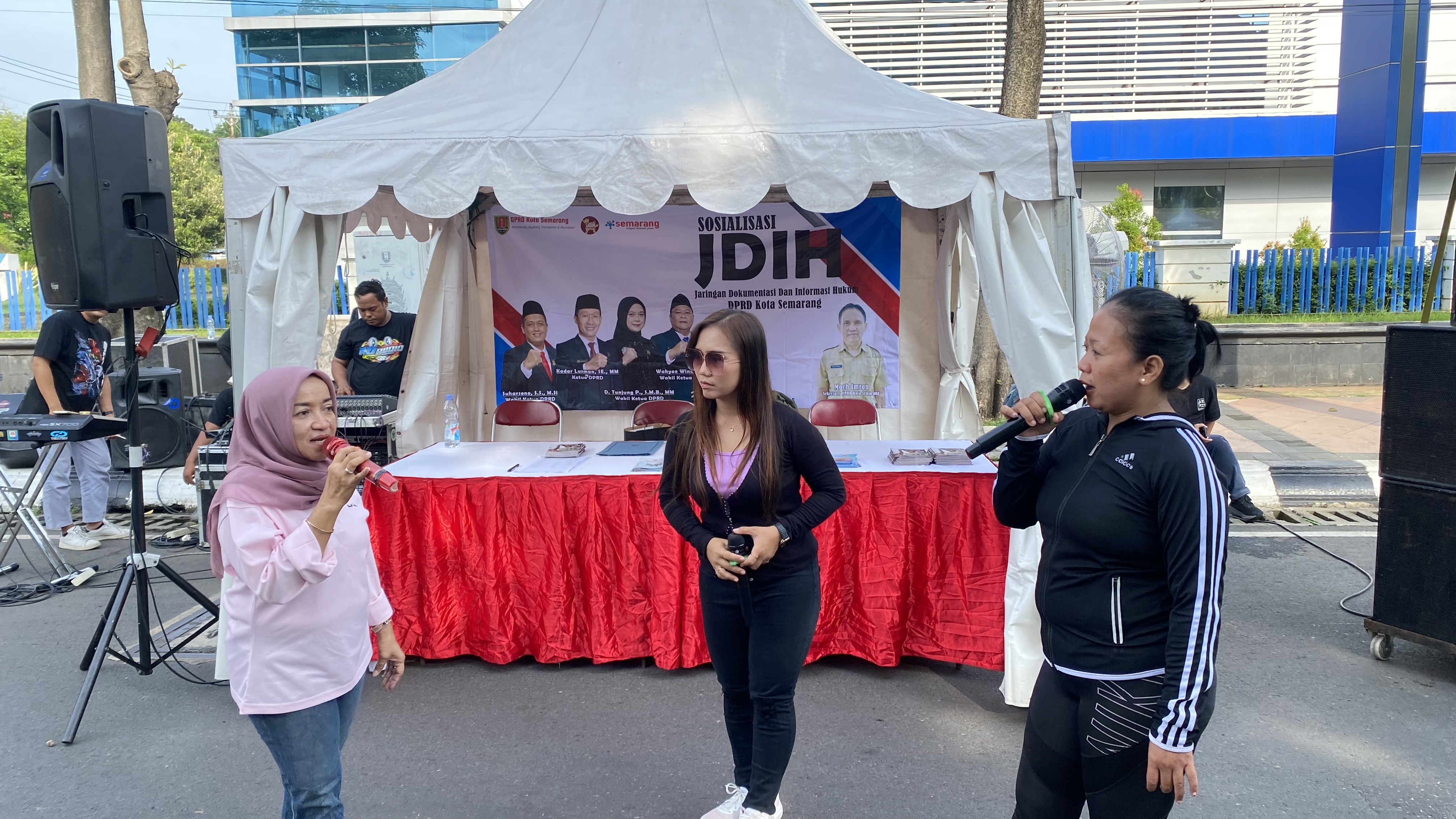 Image Blog Sosialisasi JDIH DPRD Kota Semarang tanggal 26 Oktober 2025